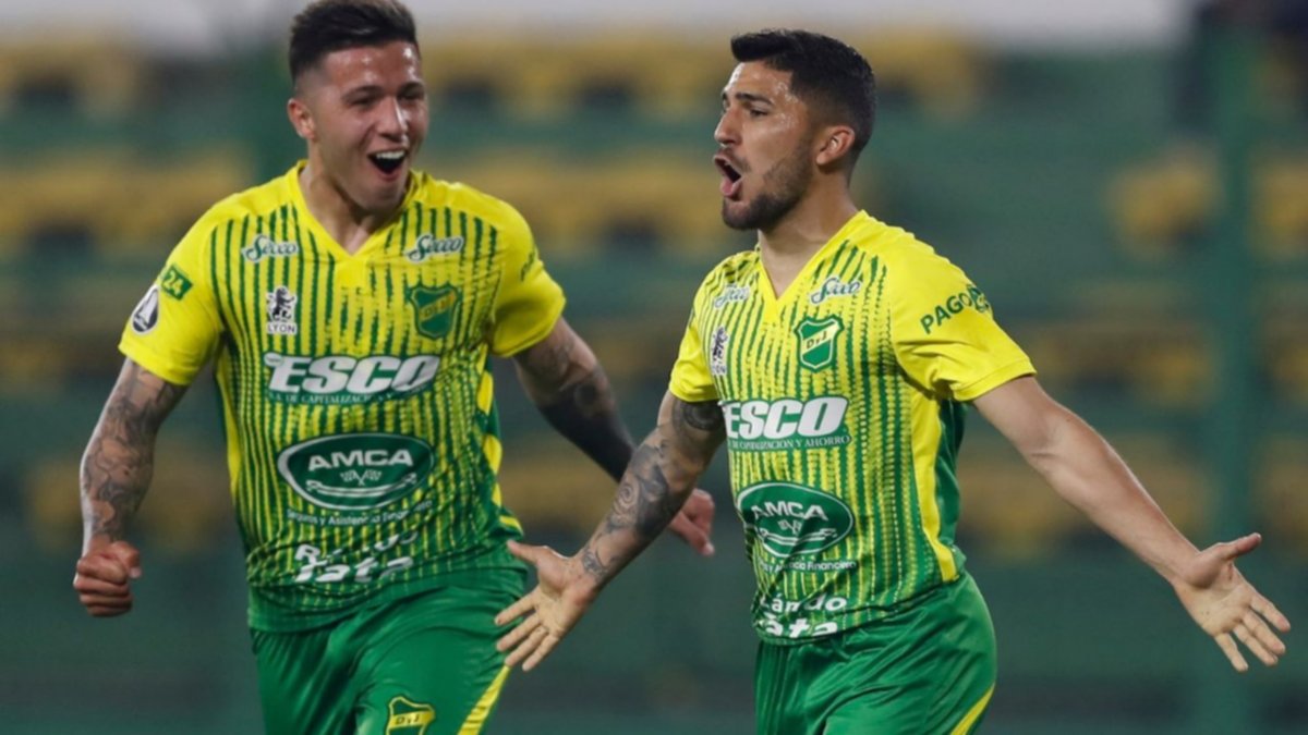 Defensa se juega su futuro ante Olimpia