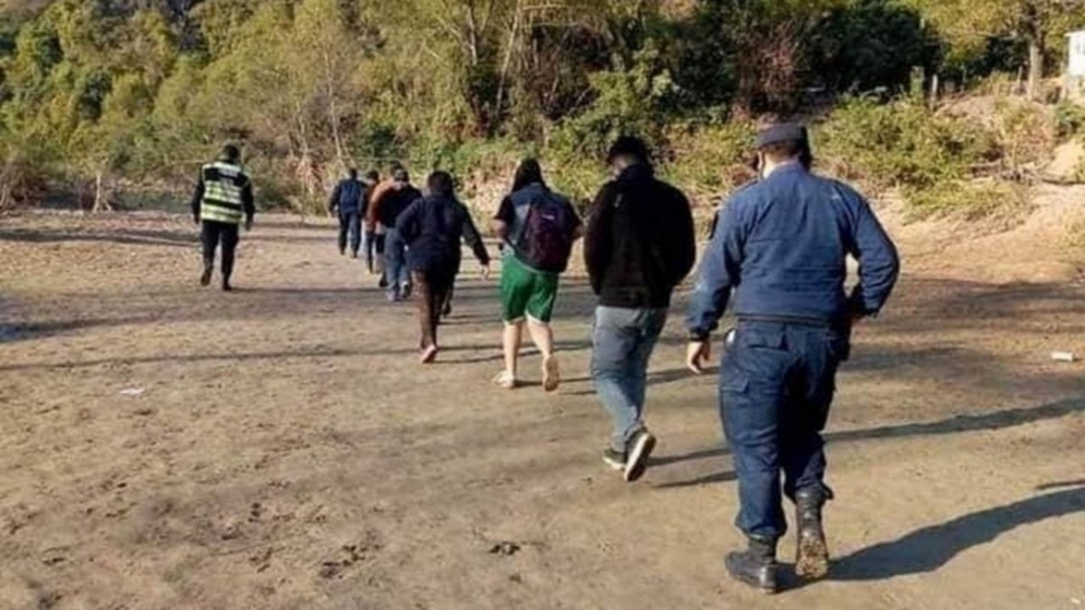 Descubren diez pasos ilegales en la frontera con Bolivia