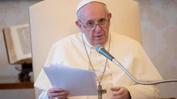 “Vacunas para todos”: el mensaje navideño del Papa