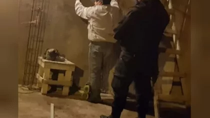 Mató a mujer golpeándola con una regla de albañil
