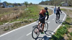 Primer choque frontal de ciclistas en la bicisenda