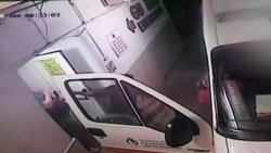 Tremendo: balearon a médico cuando entraba a la guardia