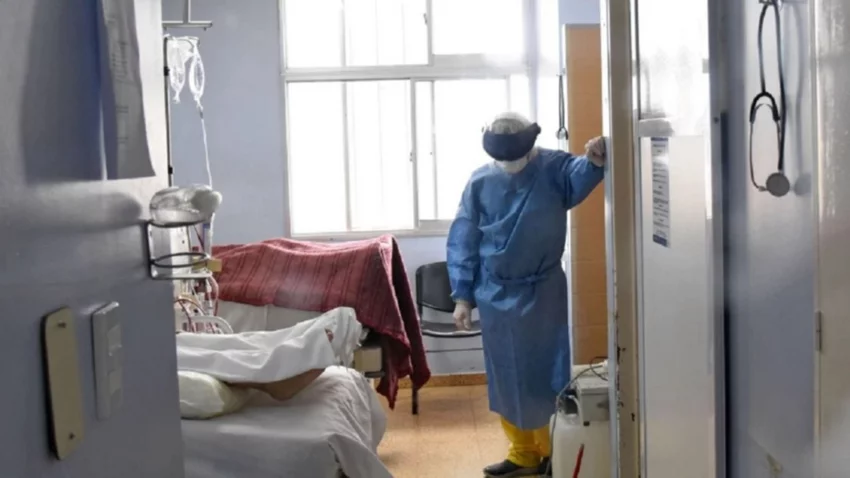 Neuquén podría tener su primer caso de reinfección por Covid