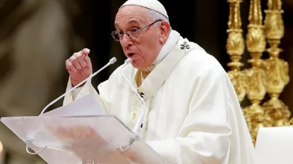 El Papa bajó los sueldos: hasta 10 por ciento a cardenales