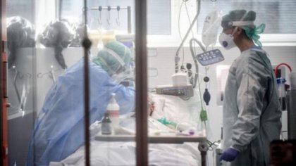 El criterio médico es internar a quien tiene “proyección de vida”
