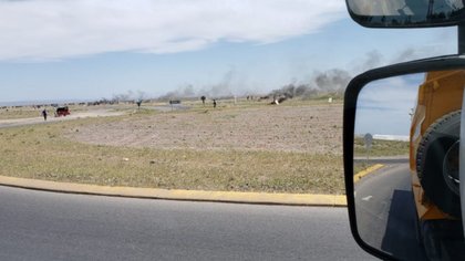 Encapuchados cortaron la Autovía Norte por el tendido eléctrico