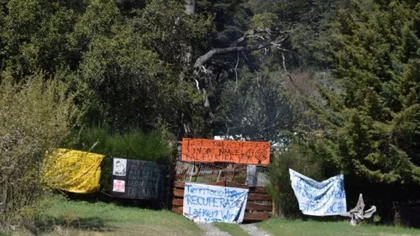 Villa Mascardi está sitiada y hay una orden de desalojo