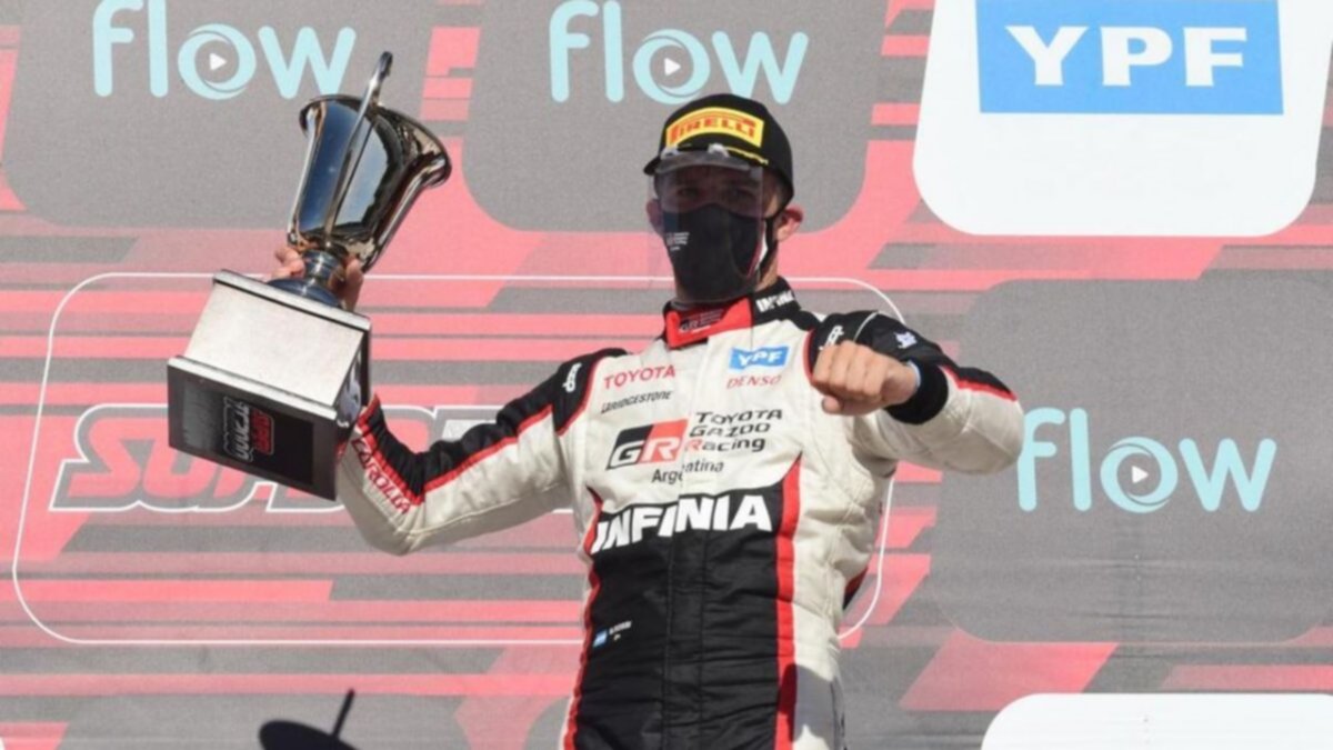 Matías Rossi ganó el Súper Tc 2000 de punta a punta
