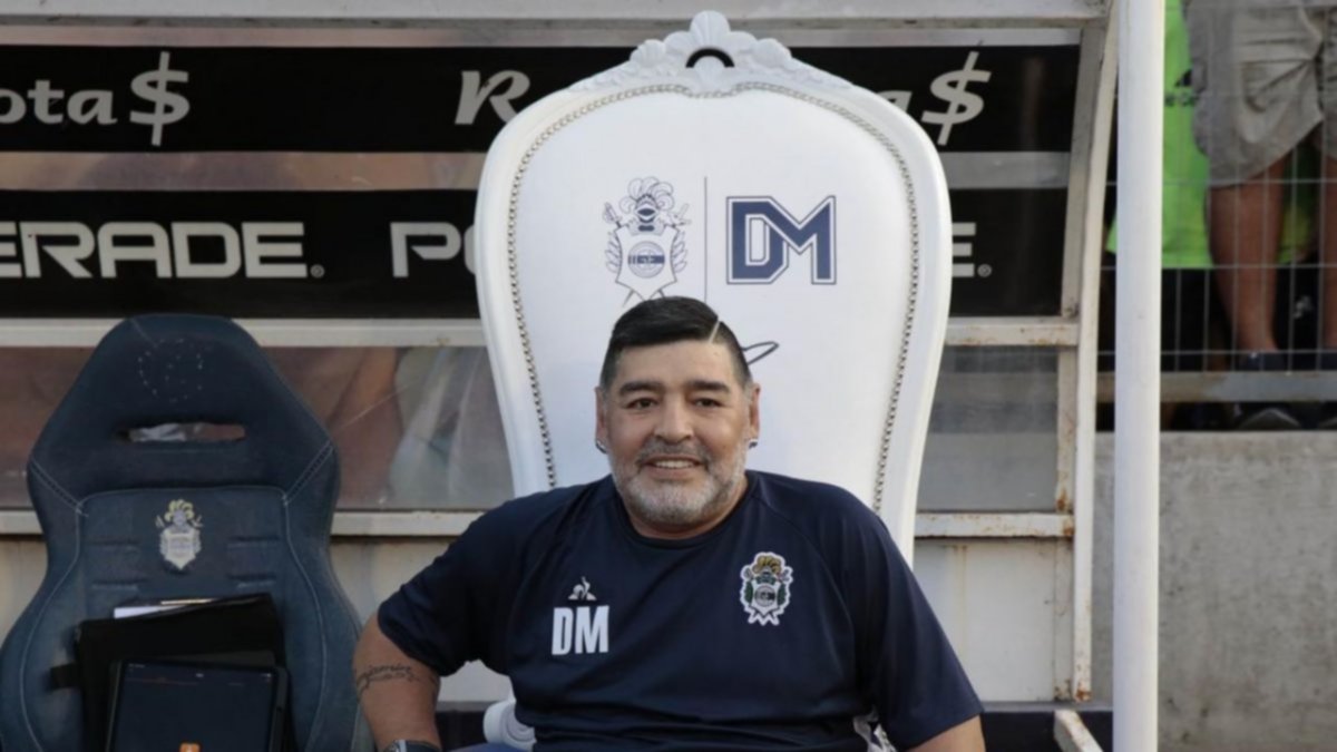 Operarán a Maradona: tiene un hematoma subdural