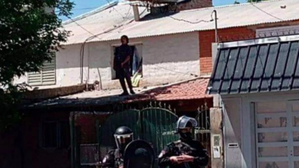Martincito, los vecinos y los funcionarios modo selfie
