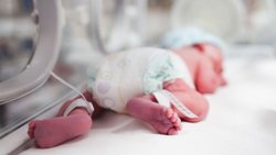 Vendió a su hijo recién nacido para pagar sus deudas