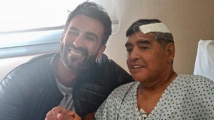 Maradona recibió el alta y abandonará la Clínica Olivos