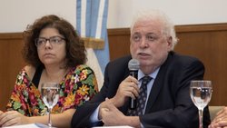 Ginés: "La vacuna no se va a poder elegir"