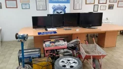 Drogas, herramientas robadas y 4 detenidos en allanamientos