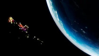 Impactante: graban una flota de 150 OVNIS rumbo a la tierra