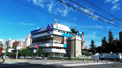 Hoy cobran los salarios de junio los municipales de Neuquén