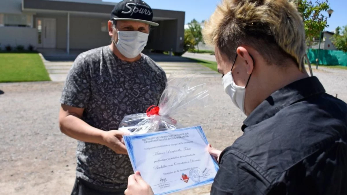 La empatía que devolvió la sonrisa a algunos alumnos