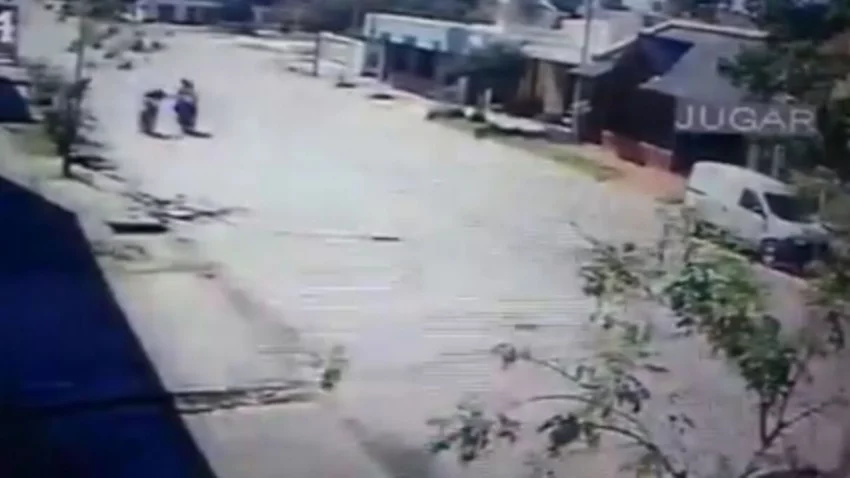 Motochorro ataca y deja una mujer al borde de la muerte