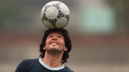 Apareció Maradona “entre las nubes” y revolucionó las redes