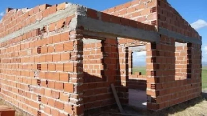 El municipio les quitó el terreno por no habitarlo