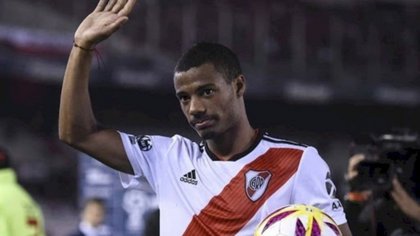 Ordenaron captura de De la Cruz...por unas horas