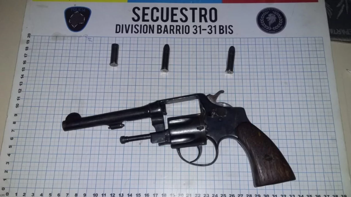 Con 14 años y gran prontuario, mató y lo entregó la mamá