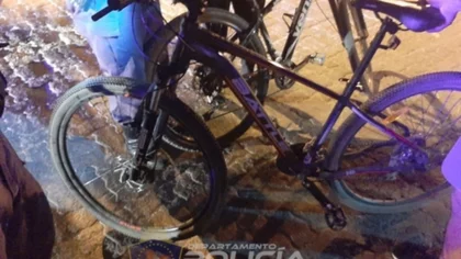 Casi linchan a dos menores que robaron una bicicleta