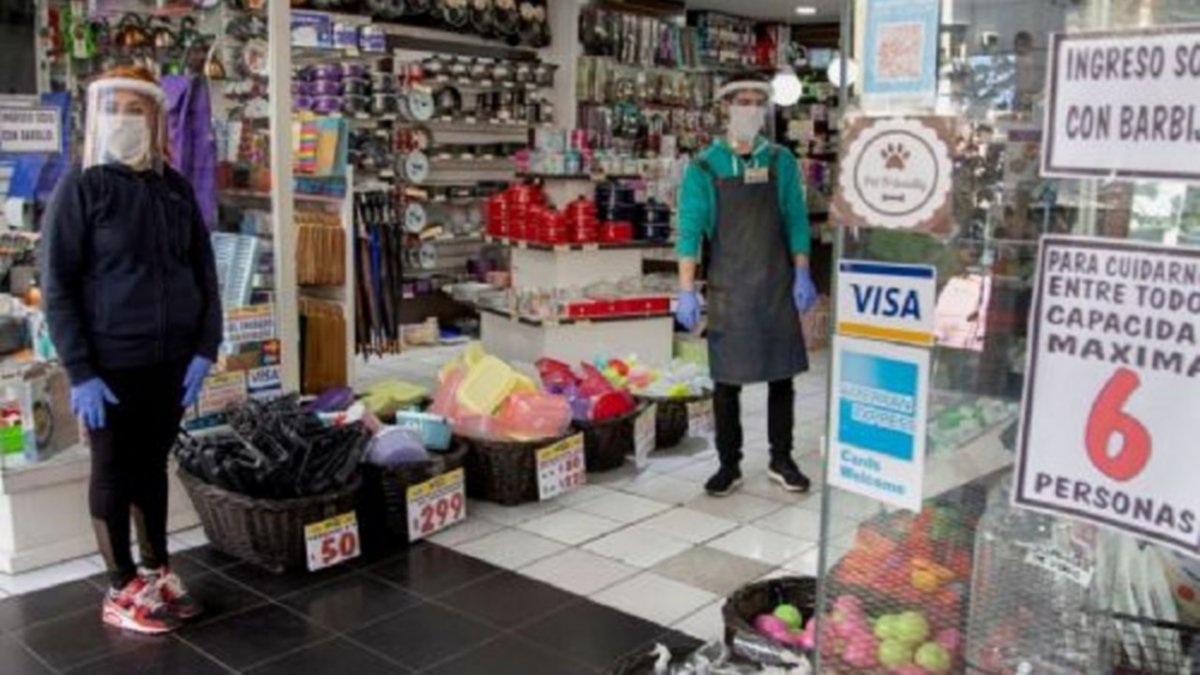 La extensión horaria es "clave" para repuntar las ventas