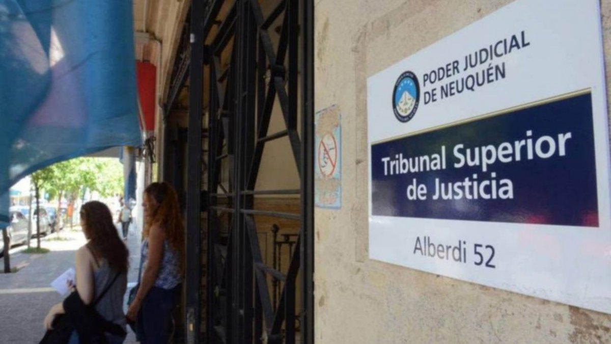 La justicia neuquina suspendió la actividad presencial
