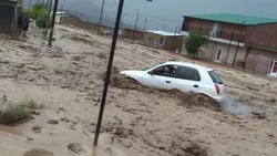 Un aluvión arrasó Barrancas, en el norte neuquino