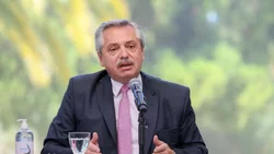 El presidente Fernández dijo que el regreso a clases "es prioritario"