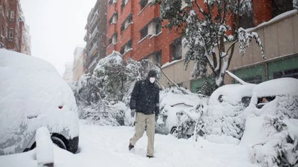 España está paralizada por el temporal de frío y nieve