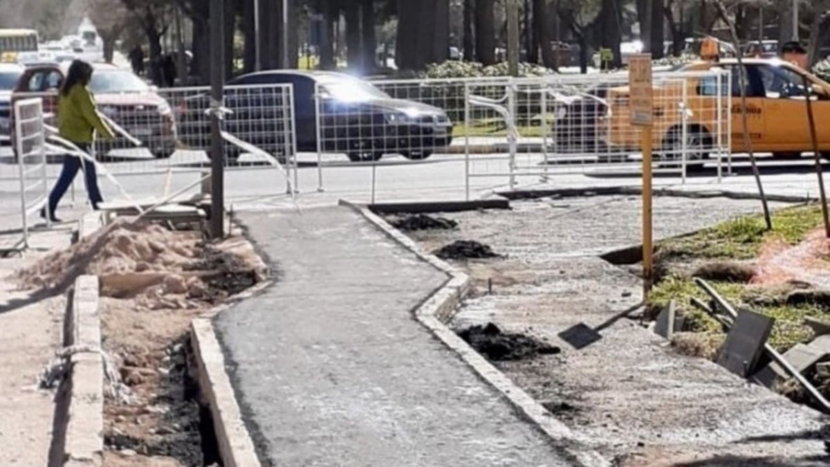 Intiman al Municipio por la obra de bicisendas en el centro