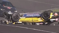 ¡Accidente y milagro! Mirá lo que pasó en el Top Race
