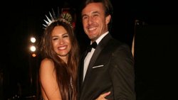 Desde México, Pampita anunció que está embarazada