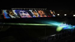 El sorpresivo homenaje a Maradona de futbolistas músicos
