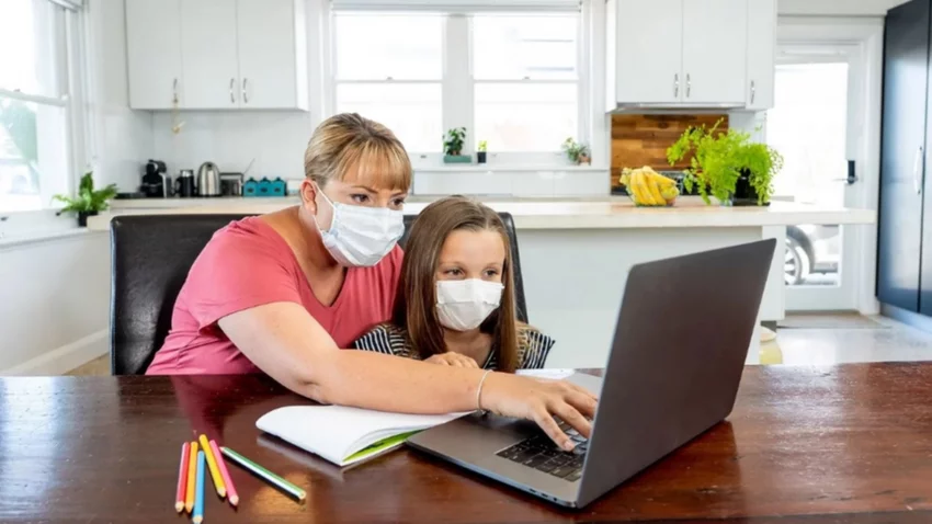 Habrá licencias para los padres cuando haya clases virtuales