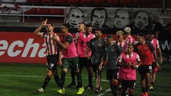 "Le ganamos al mejor", dijo Zielinski tras victoria de Estudiantes