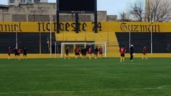 Denuncian por violencia de género a un jugador de Olimpo