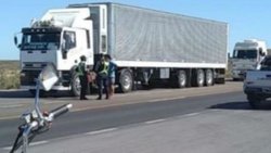 En San Antonio encontraron un camión denunciado en Cipolletti