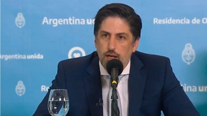 "Donde hay alarma epidemiológica, debe seguir la no presencialidad"