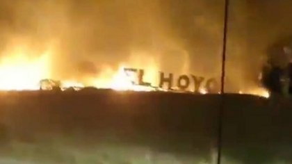 Lluvia amengua los incendios que arrasaron viviendas