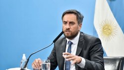 El gobierno presenta denuncia penal por los incendios