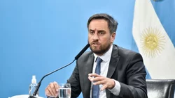 El gobierno presenta denuncia penal por los incendios