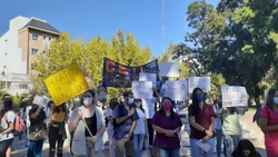Estudiantes de medicina exigen mesas de exámenes
