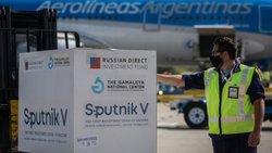 Aerolíneas trajo 330 mil dosis de la vacuna Sputnik V