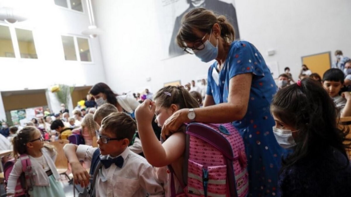 Maestros alemanes temen cierre de escuelas por falta de vacunas