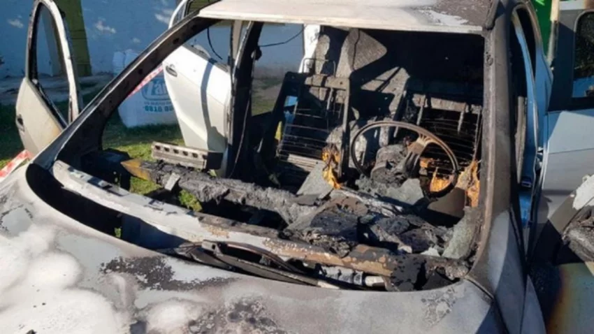 Relación “tóxica”, auto quemado y mujer calcinada