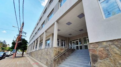 El Hospital de Zapala, sin camas de terapia ni personal