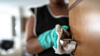 Empleada doméstica esclava: dormía una hora y la golpeaban